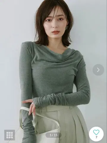 anuans 개더 드레이프 컷 상의