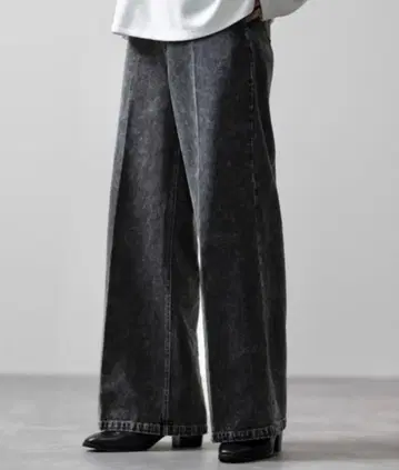 CLEL 빈티지 디자인 플레어 데님 팬츠 M 사이즈 블랙