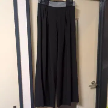 블랙 와이드 팬츠