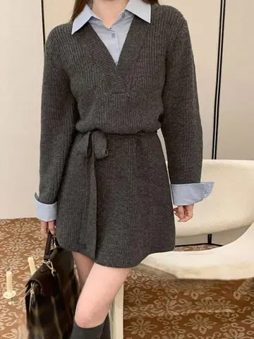 V넥 롱 슬리브 스트레이트 루즈 캐주얼 스웨터 원피스