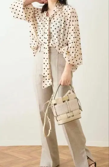 새상품급 저널 스탠다드 레사주 보타이 블라우스 도트