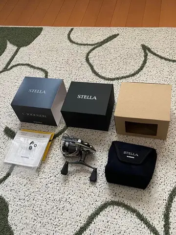 시마노 22 스텔라 C3000SDH 미사용 새상품
