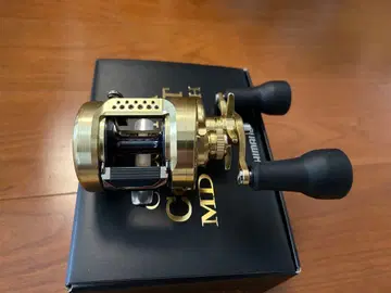 SHIMANO CALCUTTA CONQUEST MD 400XG LH