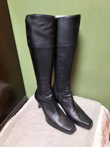 토끼 가게 블랙 가죽 롱 부츠 24cm