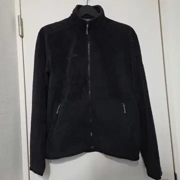 MAMMUT 블랙 플리스 자켓