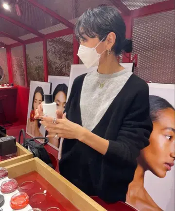 SeaRoomlynn V넥 니트