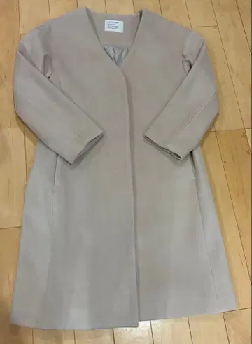 베이플로우 노카라 롱 코트 V넥 울 혼방 그레이지