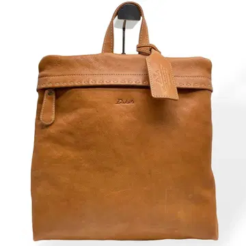 컨디션 최상 다코타 샬롯 럭색 가죽 A4