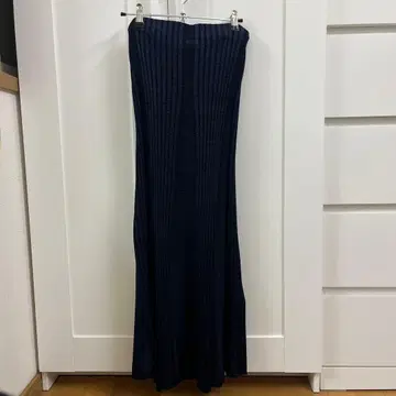 COS 리브 네이비 플레어 스커트 XS