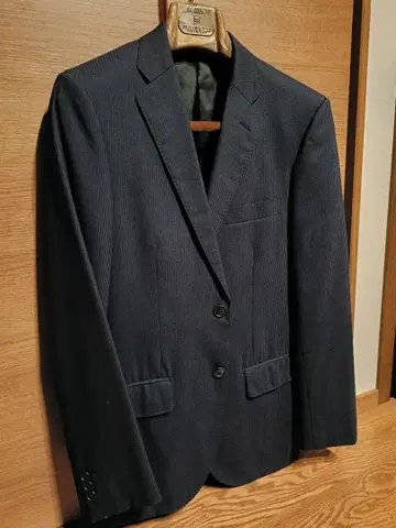 그린 레이블 릴랙싱 네이비 스트라이프 수트 46 사이즈