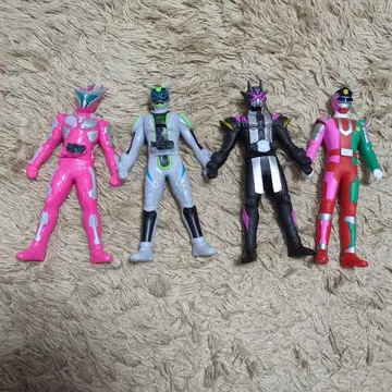 가면라이더 센타이 피규어 4체 세트