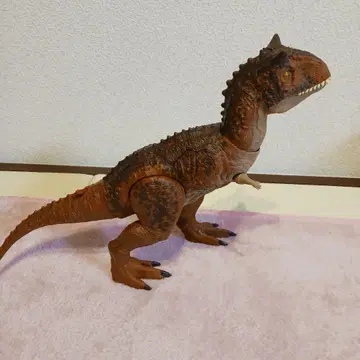 마텔 쥬라기 월드 카르노타우루스