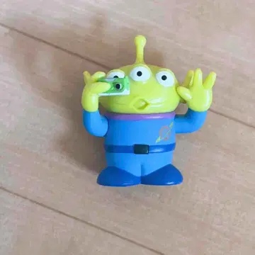 리틀 그린멘 피규어