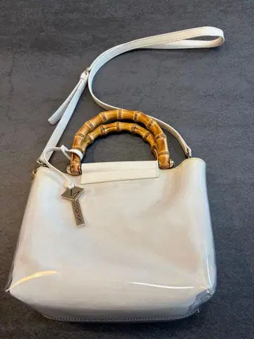 GIORGIA MILANI 이탈리아제 2WAY 백 대나무 핸들