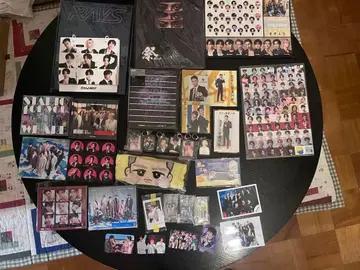 RAYS 스토리 앨범과 아이돌 굿즈 세트