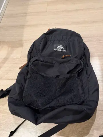 GREGORY 블랙 백팩