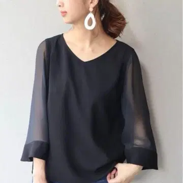 Noble 노블 V 아키턱 뉴앙스 풀오버 블랙