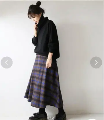 스픽 앤 스팬 체크 소프트 플레어 스커트 새상품급!