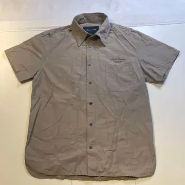 UNLIMITEDSIFR 베이지 반팔 셔츠