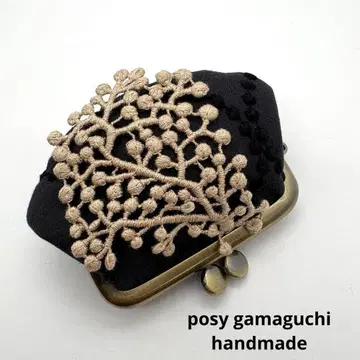 미나 페르호넨 핸드메이드 가마구치 forest parade 모티브 부착