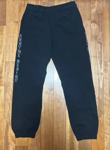 KRAHYME DESIGN 블랙 조거 팬츠