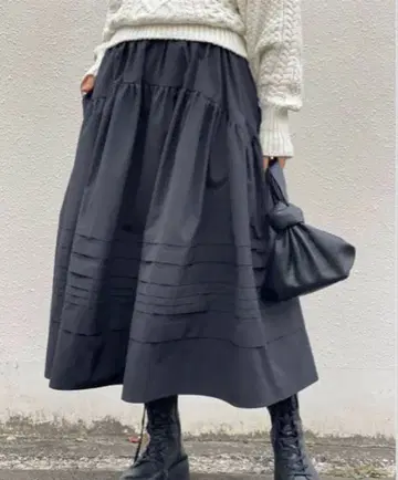 eldo 엘드 핀턱 롱 스커트 네이비 프리