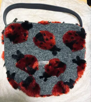 거의 미사용 새상품급 테레사 칸비 핸드백 원숄더 무당벌레