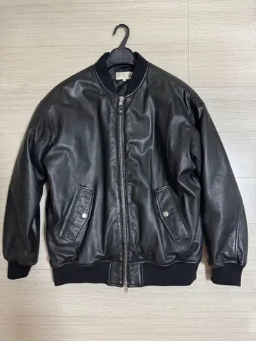 Duffer of St. George 램 가죽 MA-1 새상품급