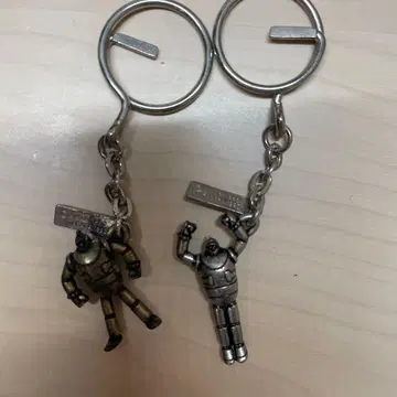 철인 28호 메탈 키링 2체 세트