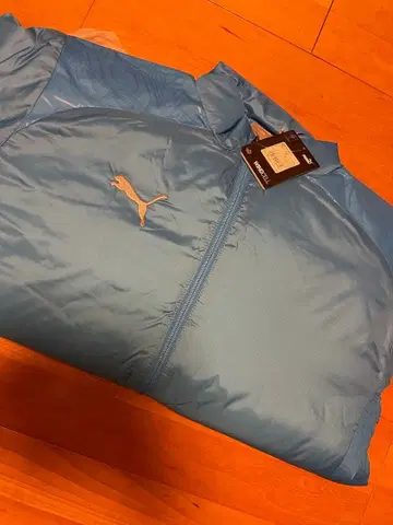 [ 미사용 ] PUMA 바람막이 골프, 러닝 등 우천 시 최적!