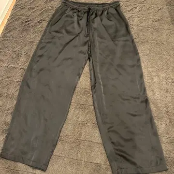 ZARA 블랙 와이드 팬츠 L