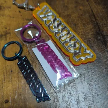 컬러풀 아크릴 키링 3개 세트