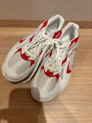 미사용 새상품 문스타 화이트/레드 그랜드 신발 26.0cm