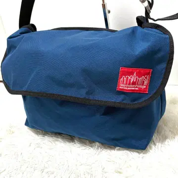 맨해튼 포티지 메신저 백 코듀라 블루