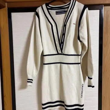 ROMANTIC CROWN 니트 원피스