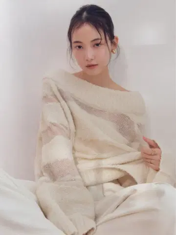 Andequal sheer pattern knit ivory