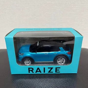 도요타 RAIZE 미니카 파랑