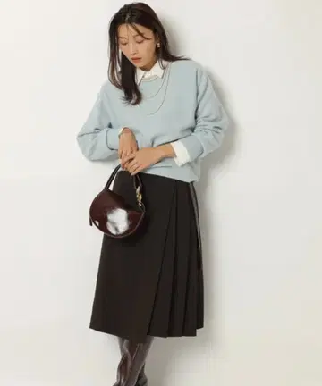 저스길리티 스커트 아푸와이저 리셰 마이 스트라다 카듀네