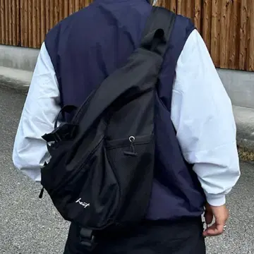 [ HECT ] 새상품급 나일론 숄더백 블랙 다기능 메쉬