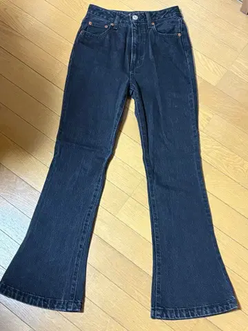 moussy 90'S SLIM FLARE 데님 플레어 팬츠 23 사이즈