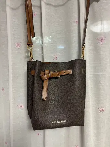 마이클코어스 백