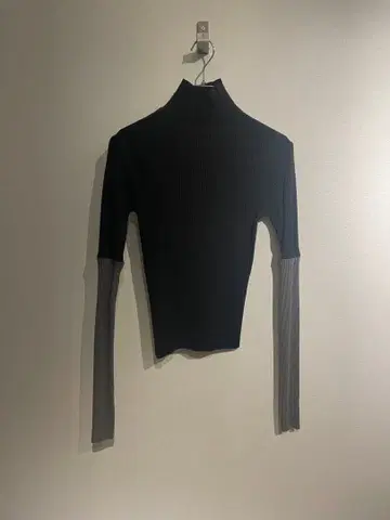 Herpraha 리브 터틀넥 긴팔 상의