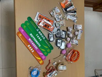 응원 배트 세트와 사인 포함 캡