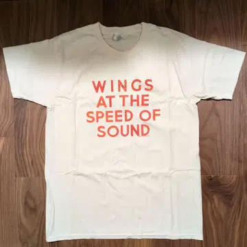 WINGS AT THE SPEED OF SOUND 티셔츠