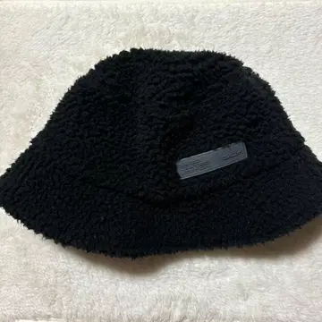 SLY PUMA x SLY 보아햇 블랙