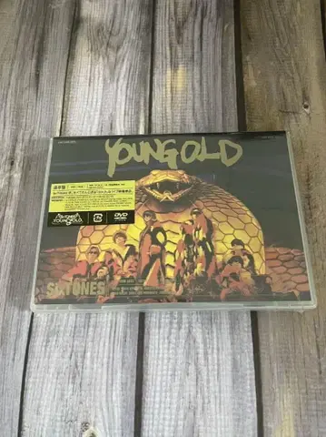 SixTONES YOUNGOLD 일반ver DVD 3장 세트