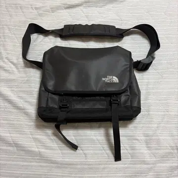 THE NORTH FACE 숄더백 블랙