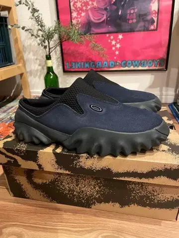 OAKLEY FACTORY TEAM SUEDE CHOP SAW MULE