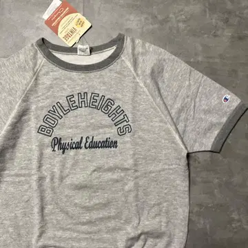 정가:7,590엔 Champion 맨투맨 티셔츠