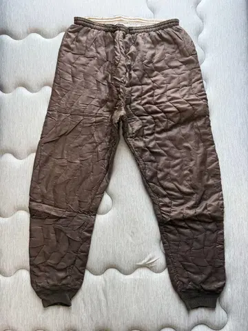 퀼팅 팬츠 브라운